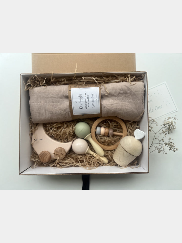 Birch Newborn Gift Box - Moon