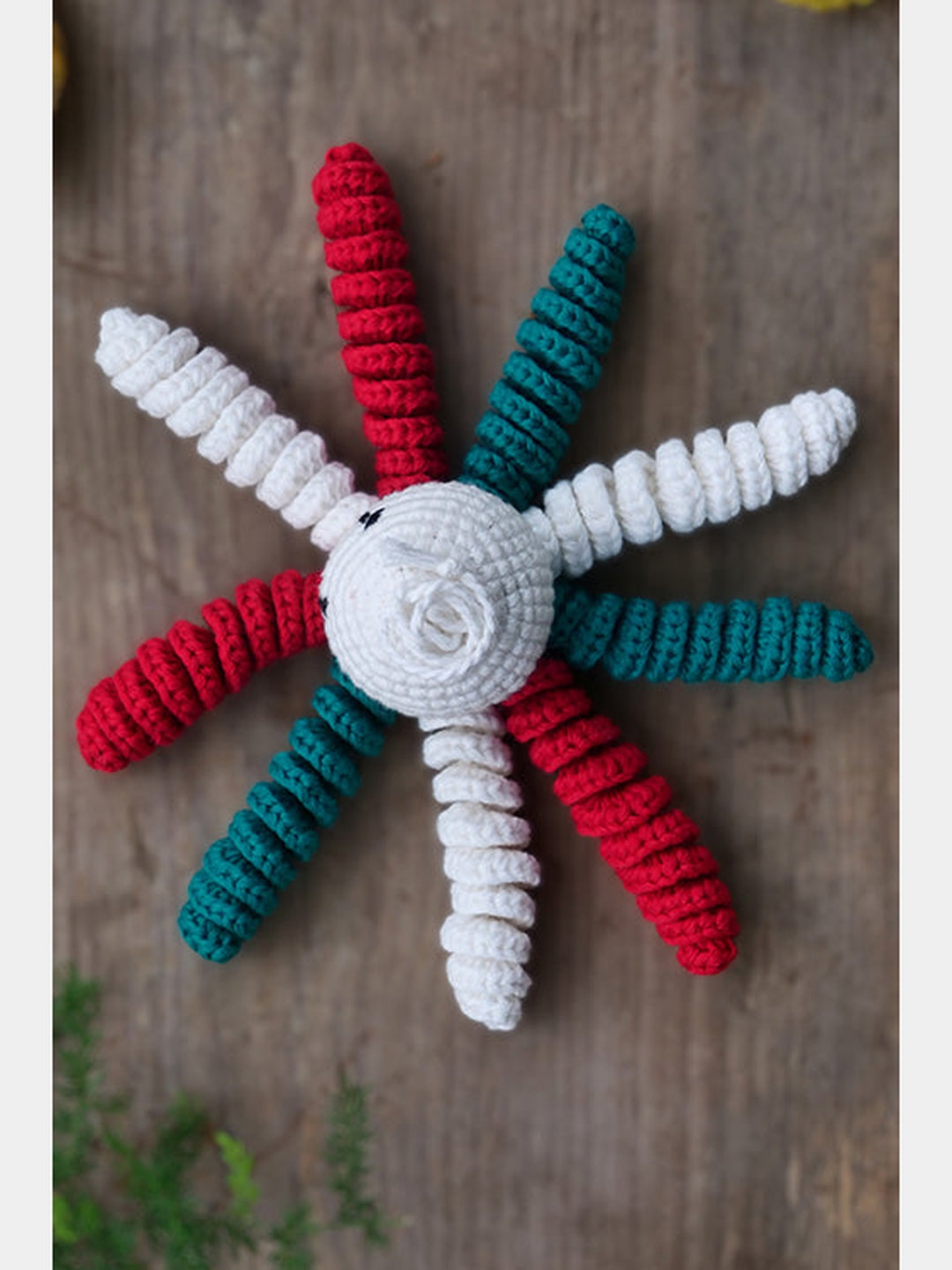 Octopus White Red And Green Set of 2