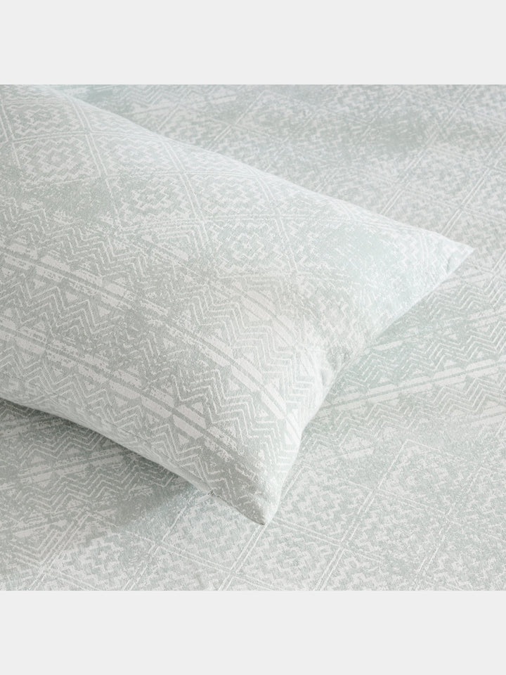 Antique Lace Tinsel | Cotton Bamboo | Jacquard | Bed Cover