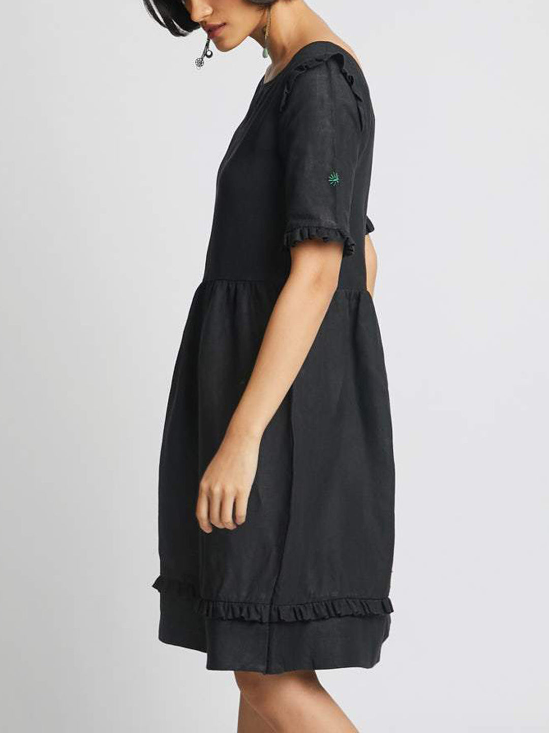 Flare Ruffle Dress Black