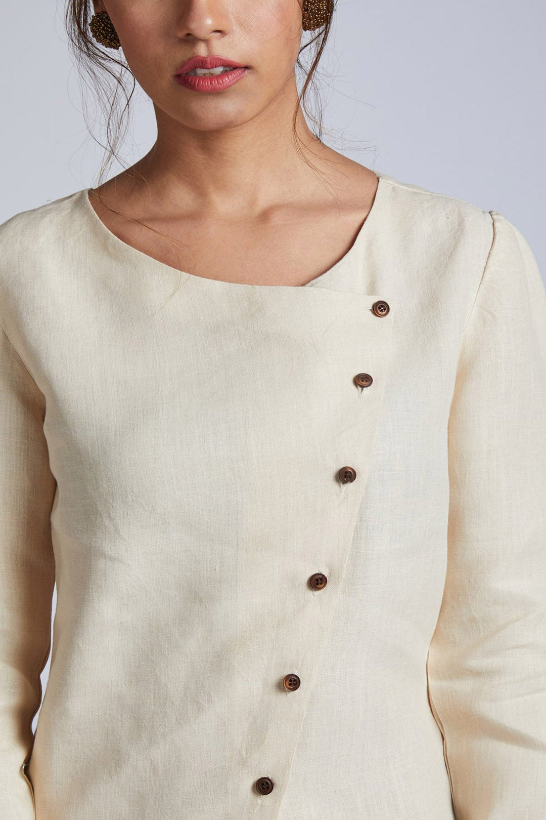 Compass Asymmetric Top Beige B Label