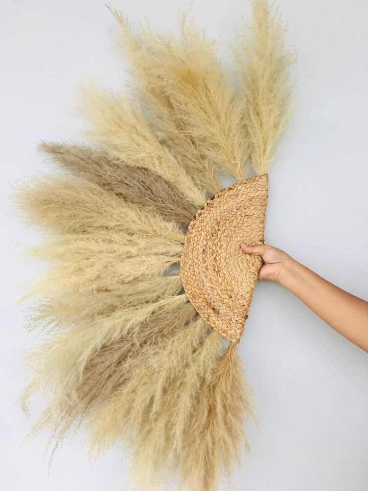 Off White Pampas Grass Sun Decor