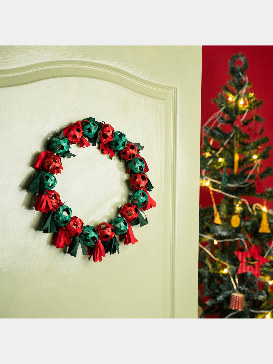 Bauble Wreath