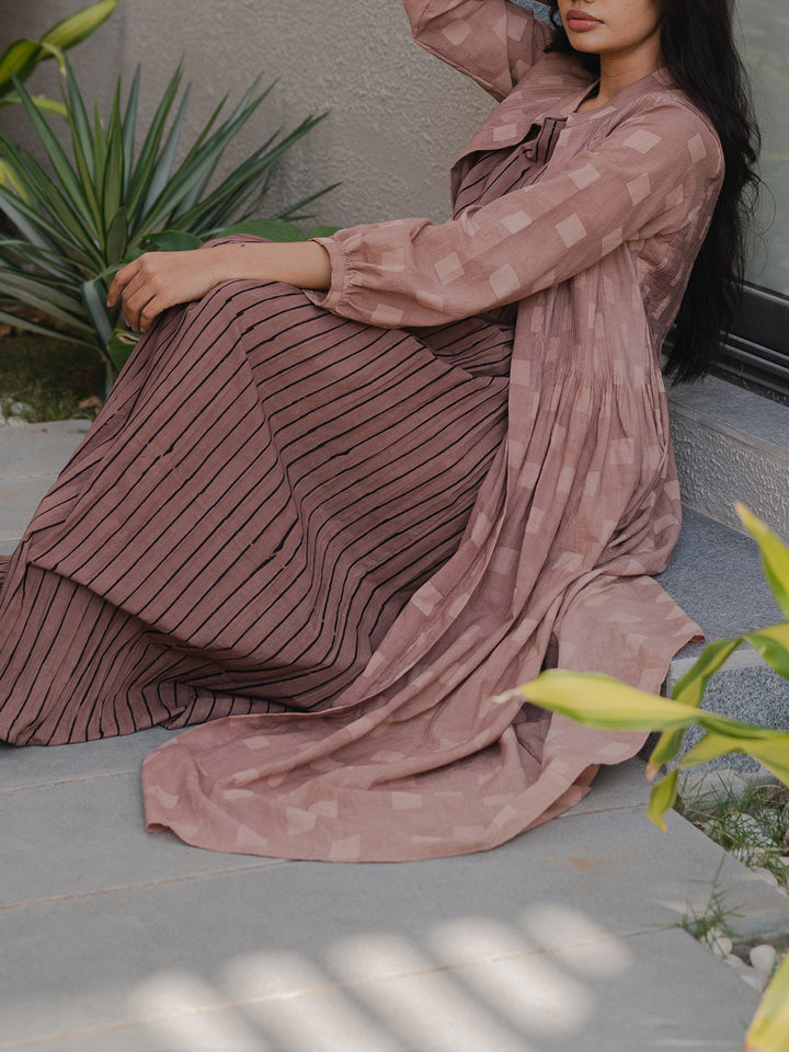 Hobo Dress Beige KAJAL AGARWAL