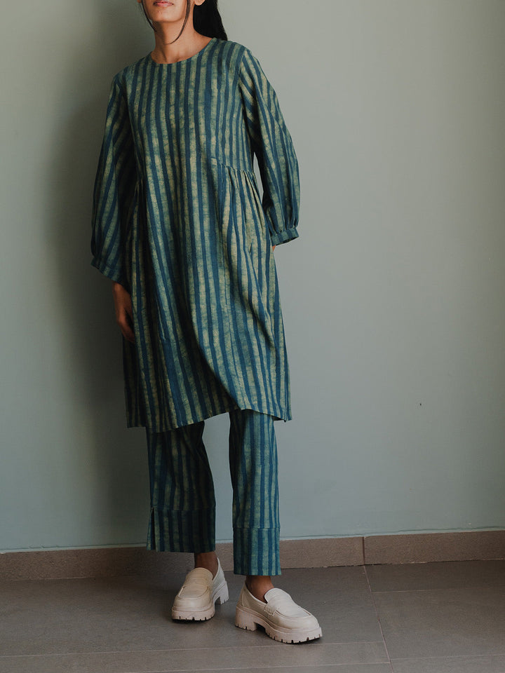 Diver Set Blue - Handspun Cotton Kurta for women in Blue color