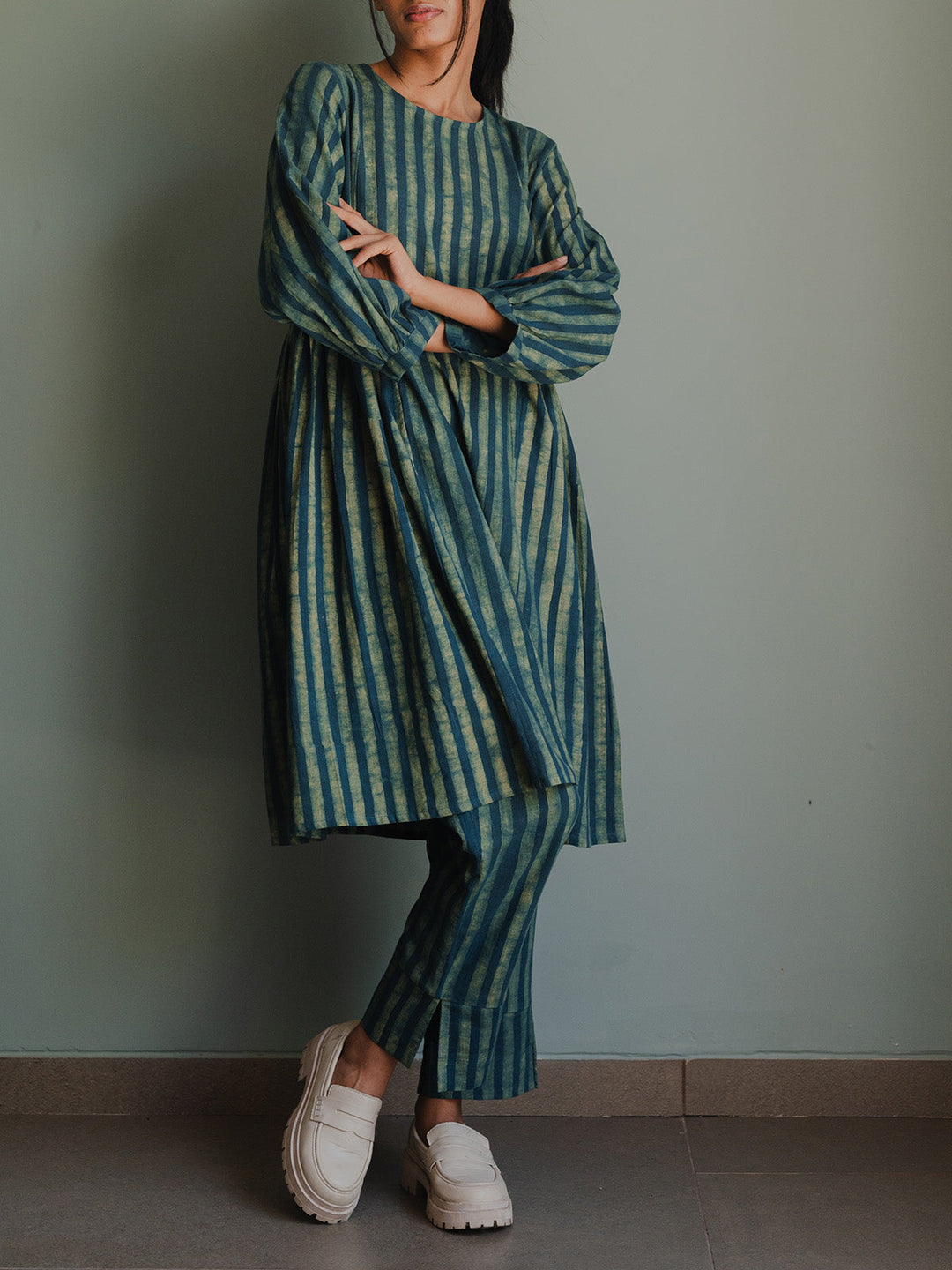 Diver Set Blue - Handspun Cotton Kurta for women in Blue color