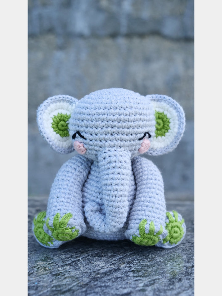 Sitting Elephant