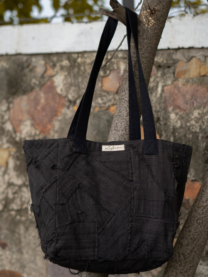 Carry Some Tote Black Lafaani