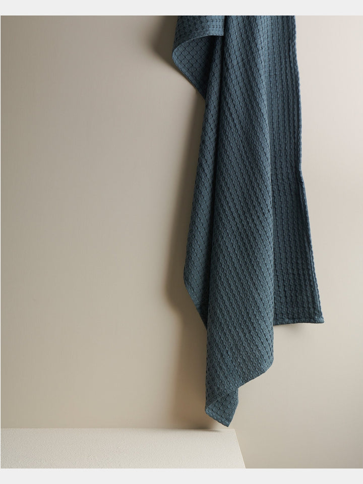 Beehive | Cotton Bamboo | Waffle | XL Bath Towel