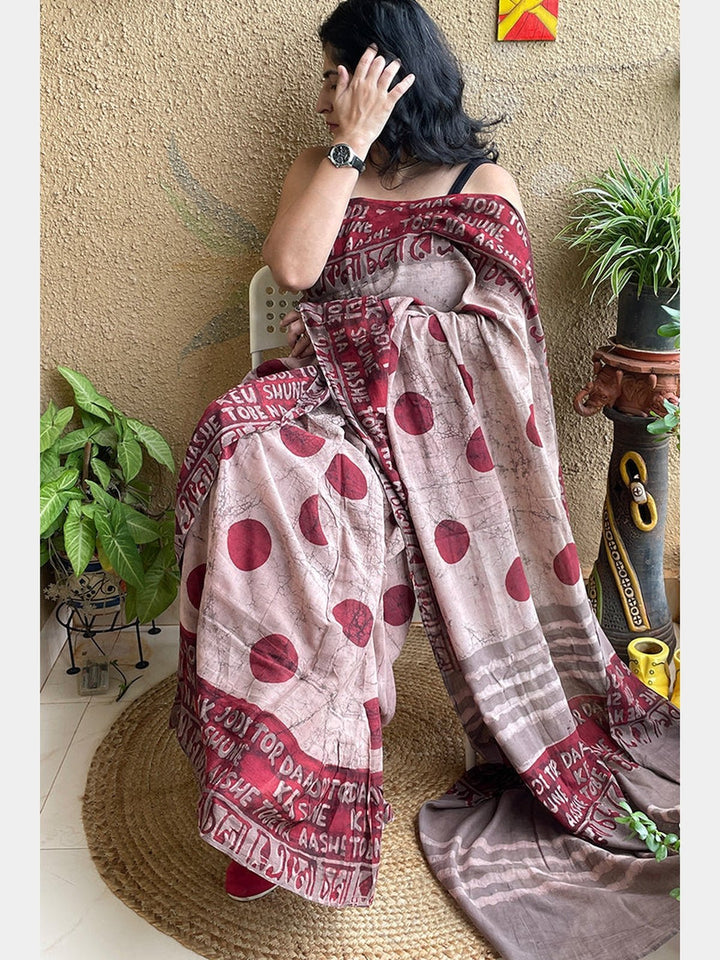 SareesBlock Print Ekla Cholo Saree In Cotton RedFor Sarees