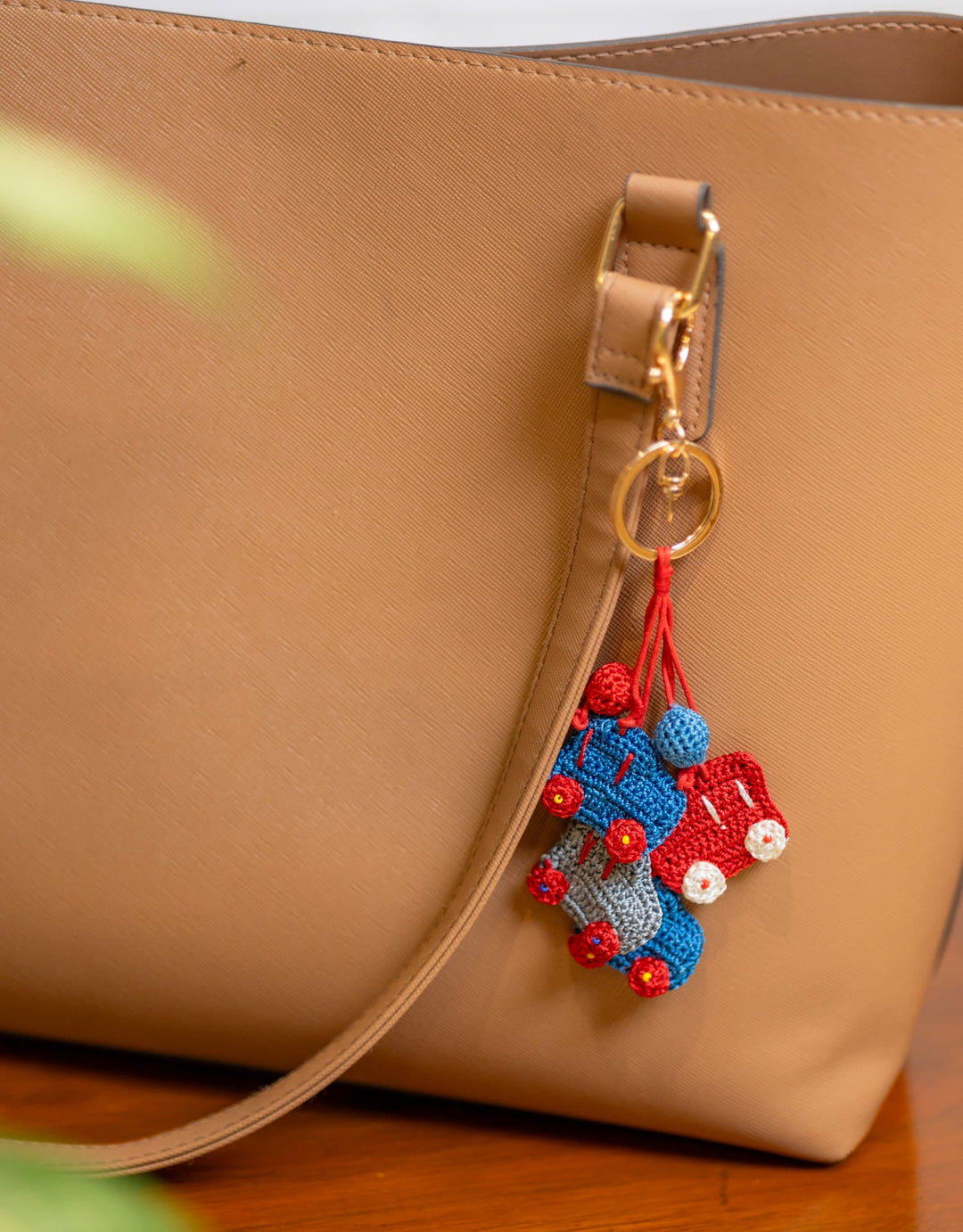 Personal AccessoriesBoho Bag Charm ~ Lal - Neeli MotorcarSamoolamFlourish Planet