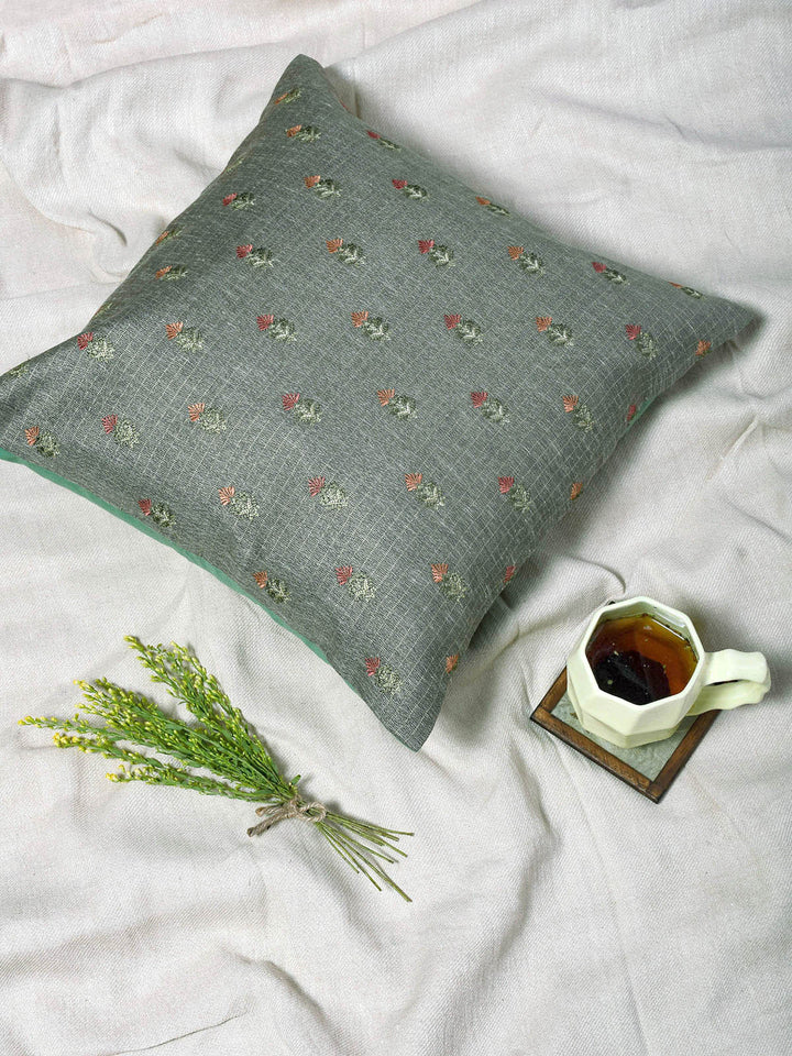 Bed and LivingErica Cushion CoversHome Yarn