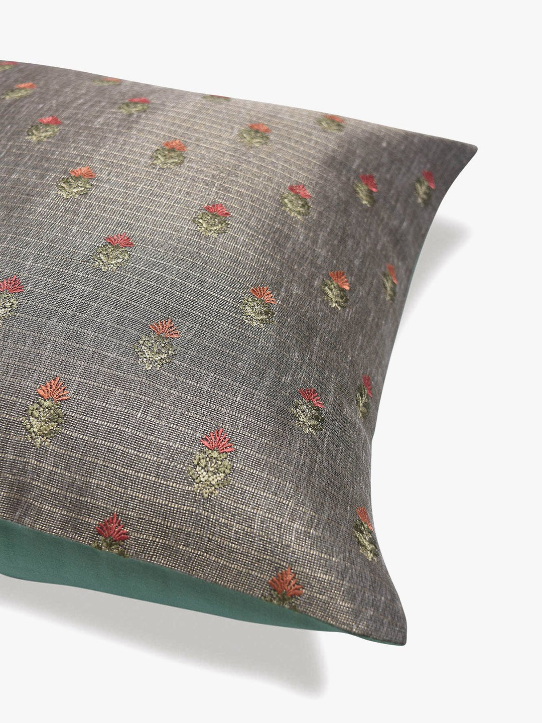 Bed and LivingErica Cushion CoversHome Yarn