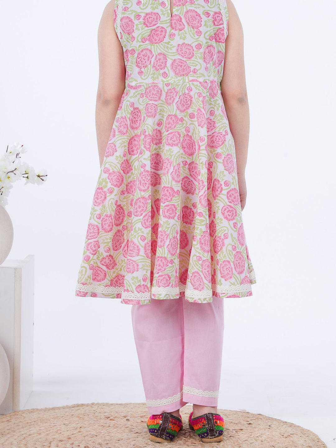 Suits & SetsFiza Kurta Set PinkKalp