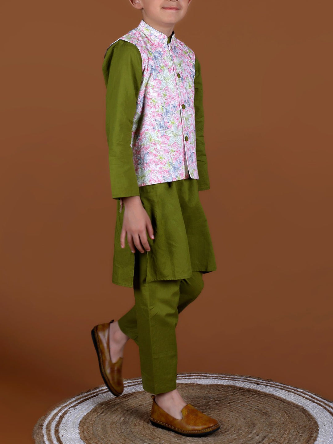 Suits & SetsFloral Jacket And Kurta Set Olive WhiteKalp