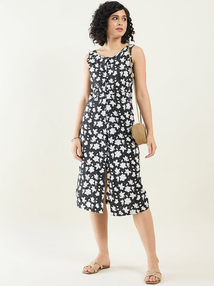 DressesFloral Printed Sheath Dress in MonochromeArras