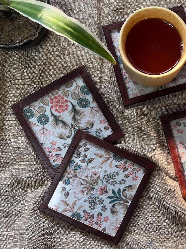 Table and DiningFlowery Coasters CoasterHome Yarn