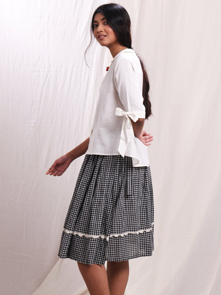 SkirtsGuddi wrap Skirt in Cotton MuslinEarth Route