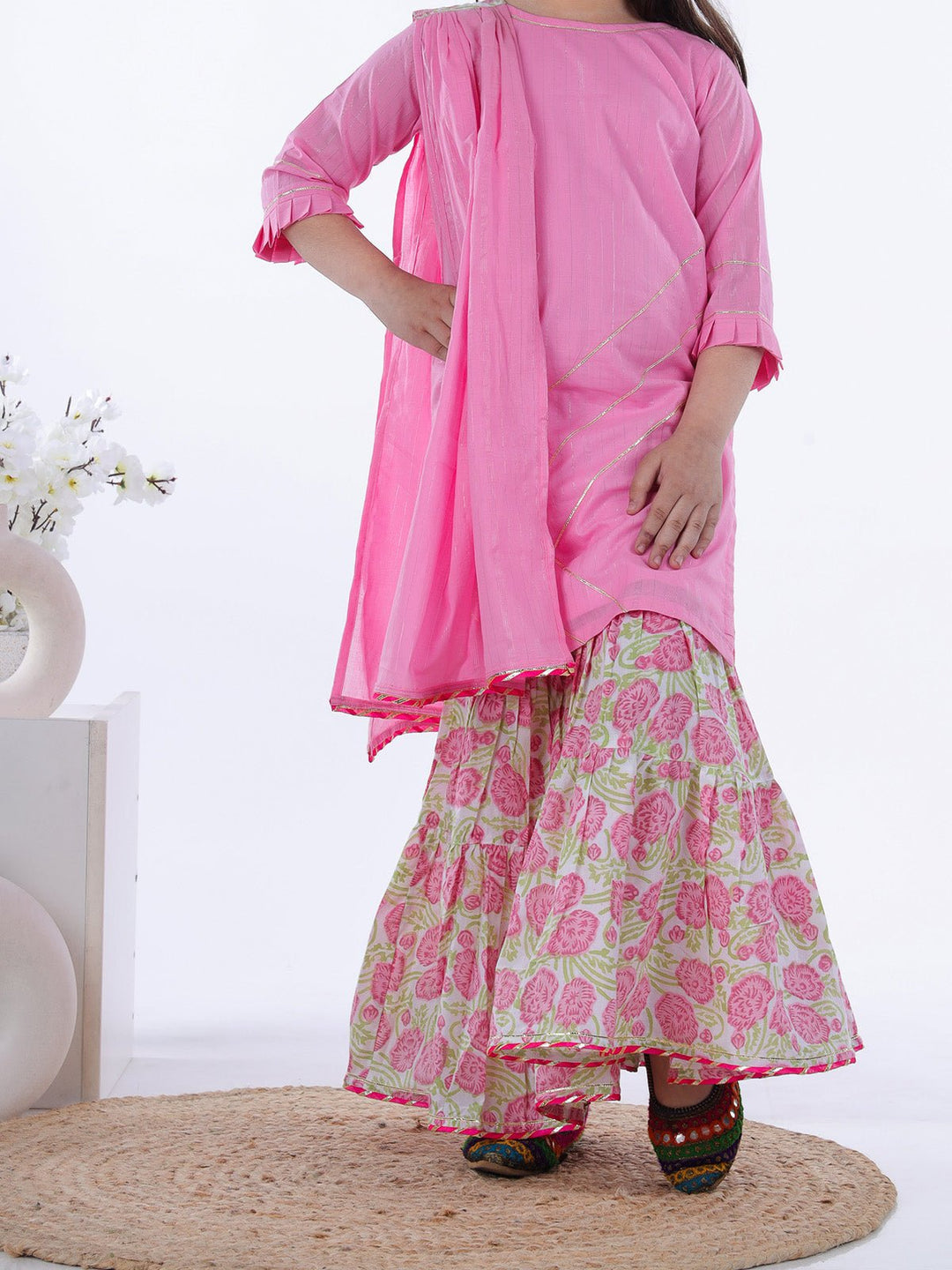 Suits & SetsGulbahar Sharara Set PinkKalp