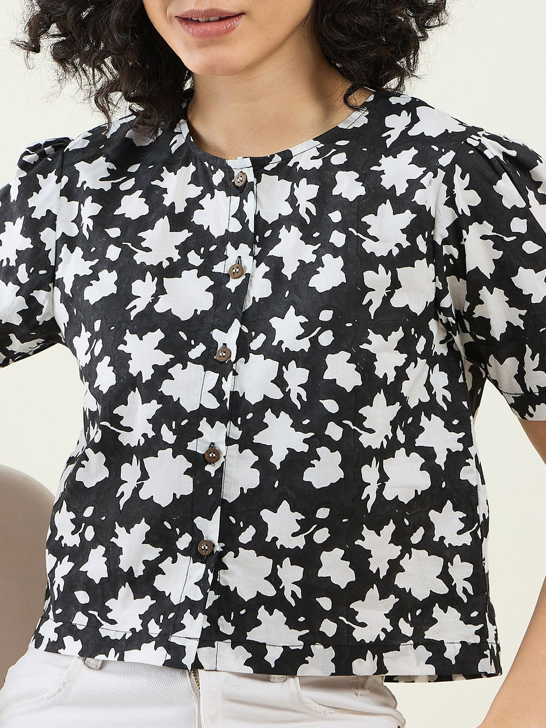 TopsHalf - Sleeves Floral Cropped Shirt topArras