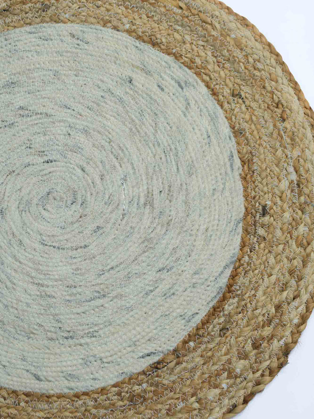 Rugs and CarpetsJute Harmony Braided Loops RugHome Yarn