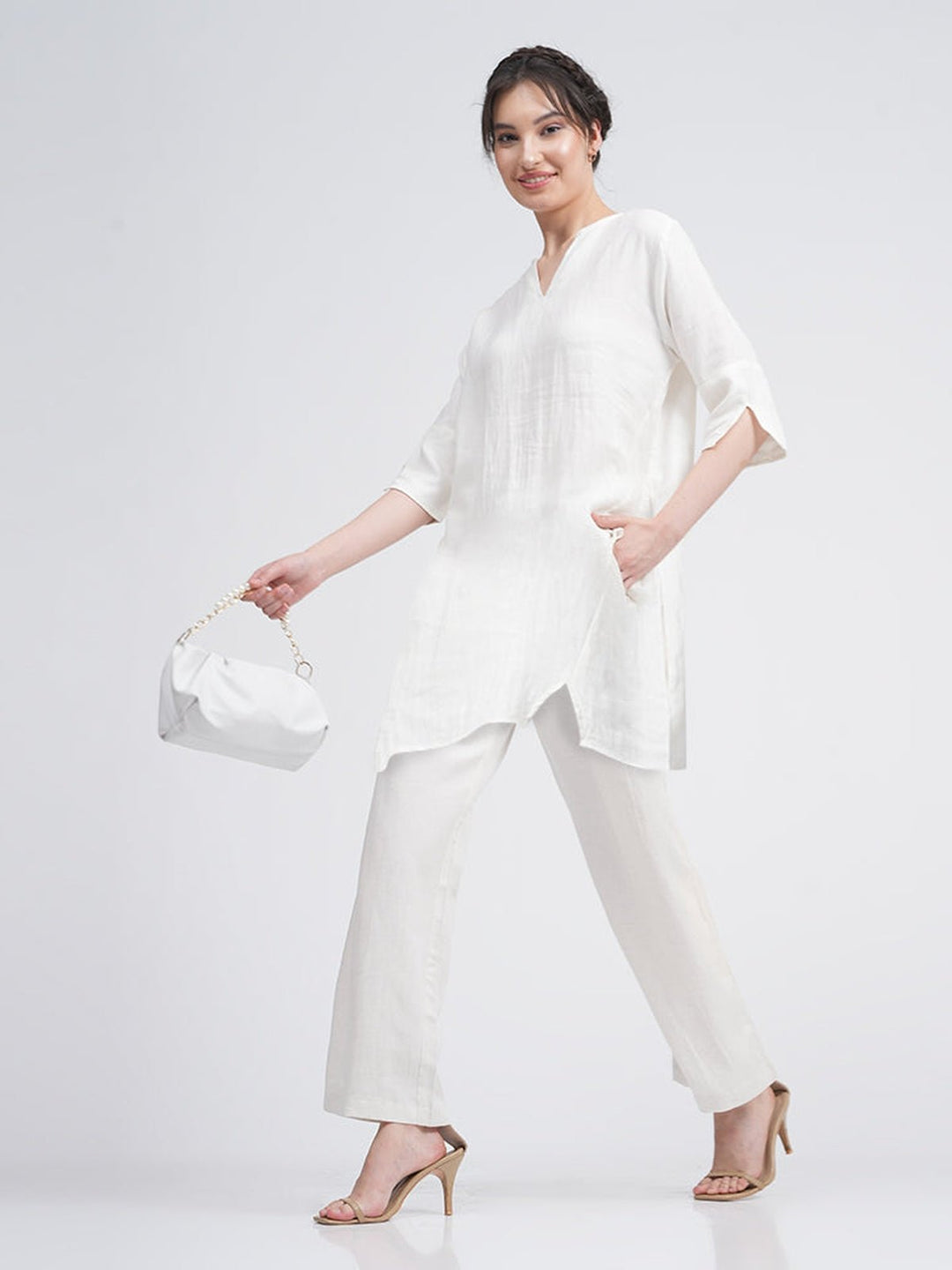 Co - ord SetLinen Solid V - Neck Top with Trousers Co - ords SetSaltpetre