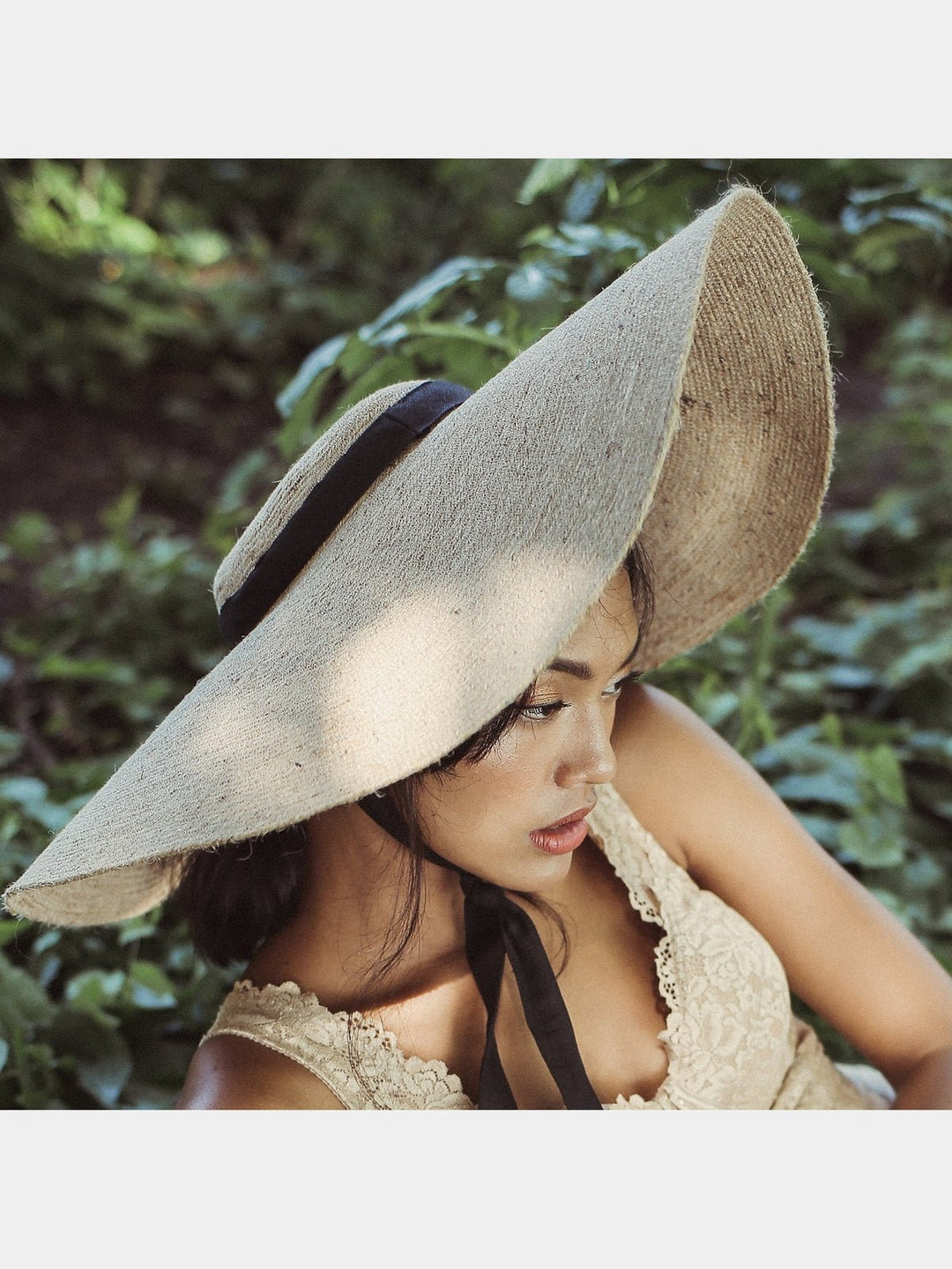 Personal AccessoriesLOLA Wide Brim Jute Straw Hat with Black StrapBrunnaCo