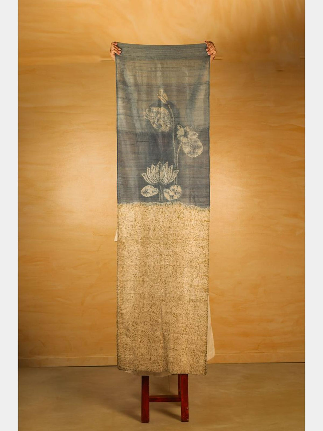 Scarves & WrapsLotus | StoleGumfuFlourish Planet