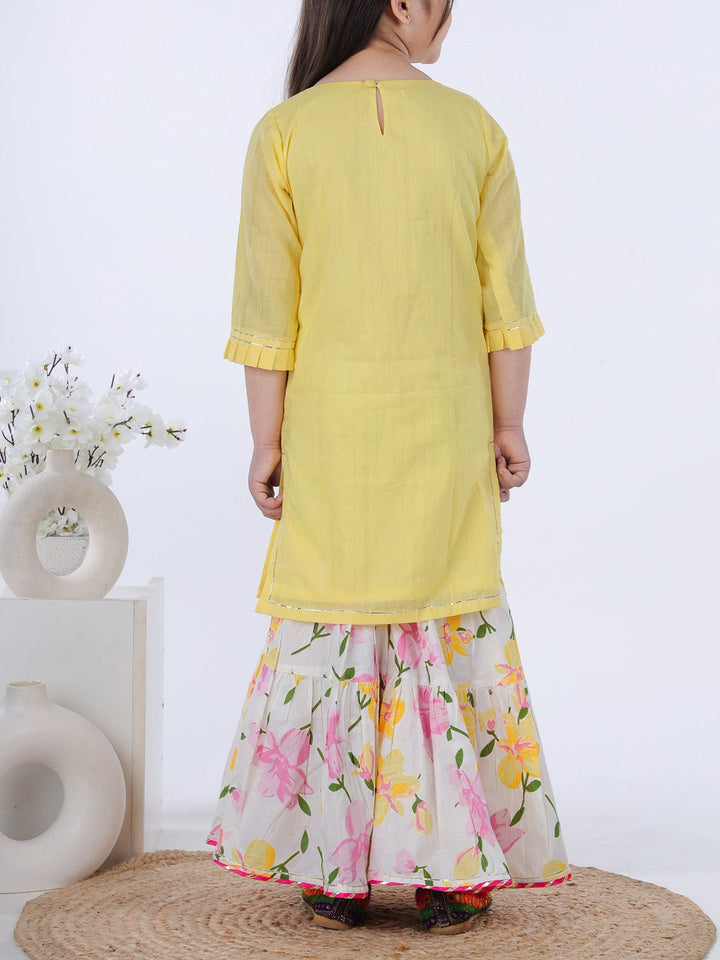 Suits & SetsNazm Sharara Set Yellow PinkKalp