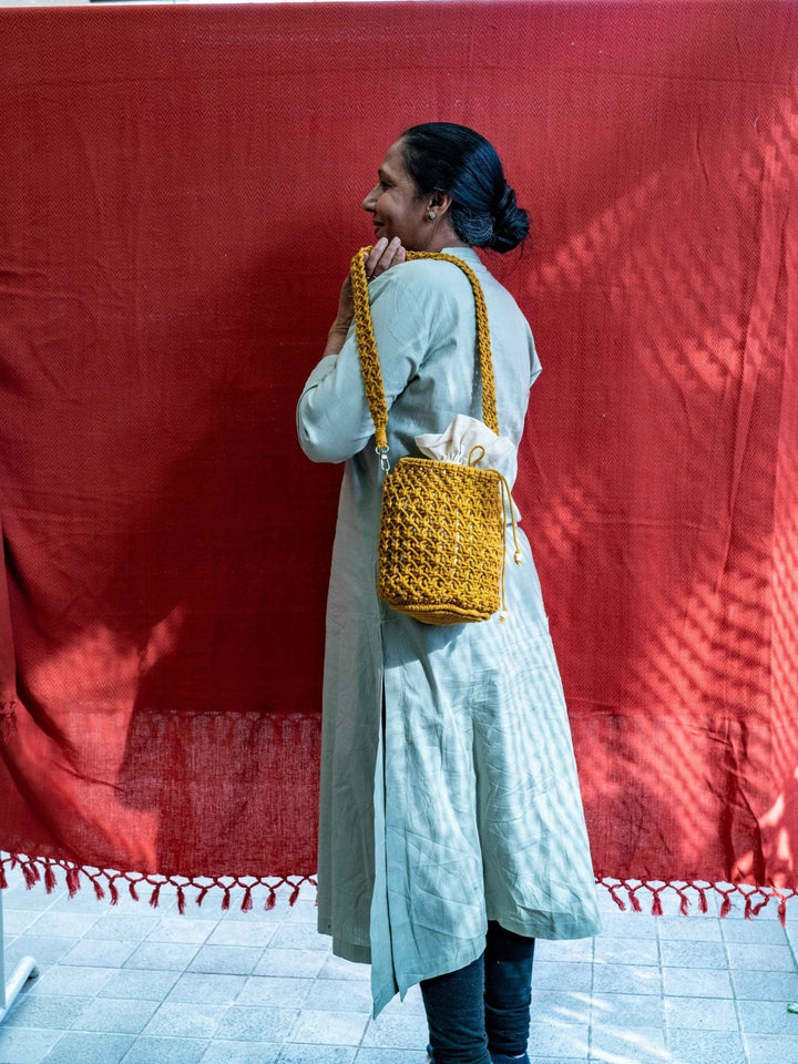 BagsOn - The - Go Hand - Knotted Bucket BagOne 'O' Eight KnotsFlourish Planet