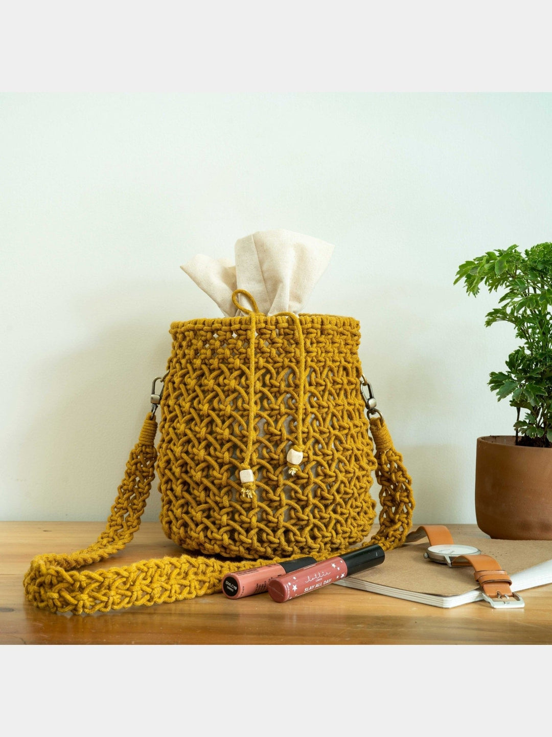 BagsOn - The - Go Hand - Knotted Bucket BagOne 'O' Eight KnotsFlourish Planet