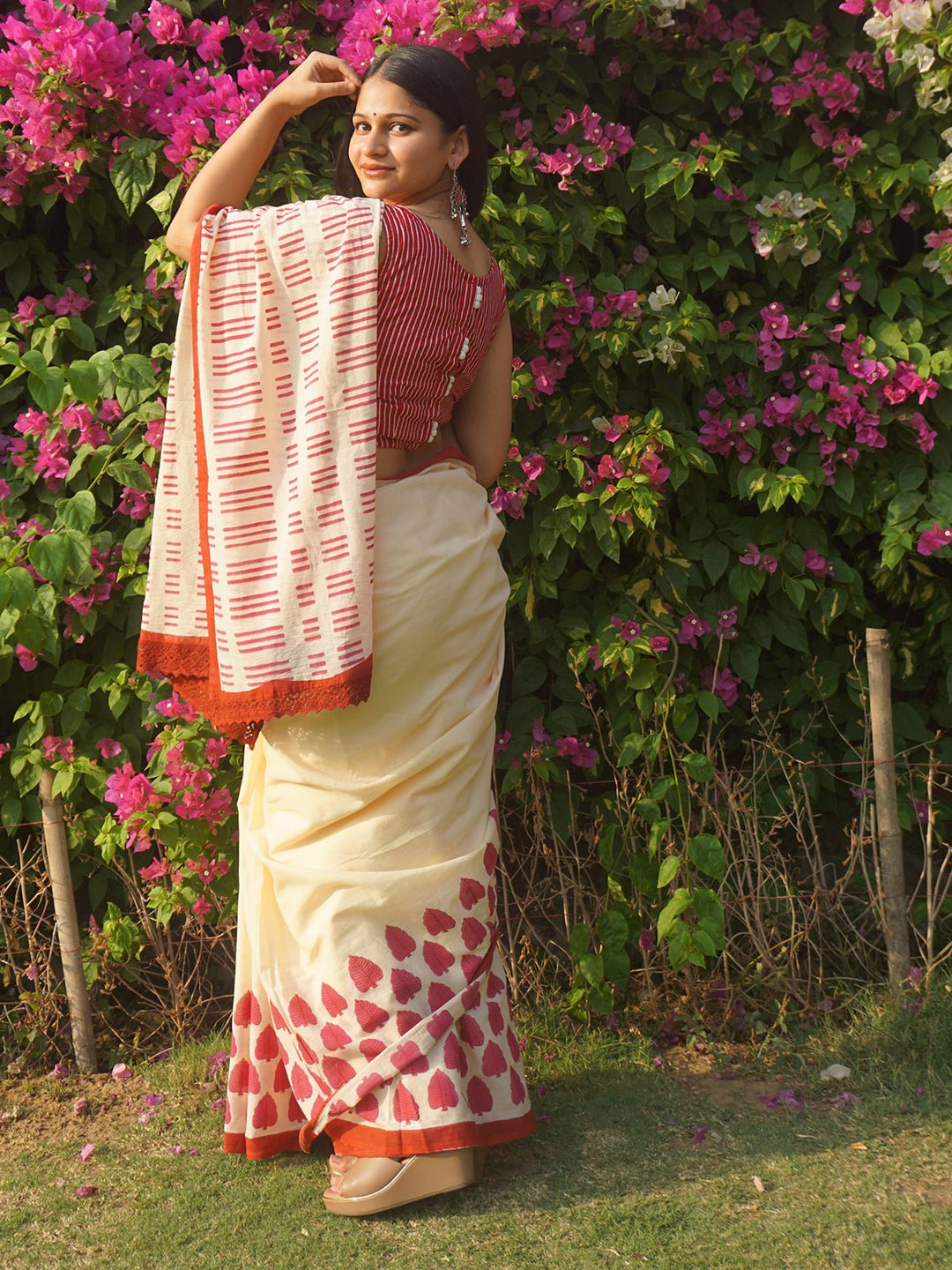 SareesPankhudi Cream Mul Cotton Leaf Print SareePolki by Bhagwati SareesFlourish Planet