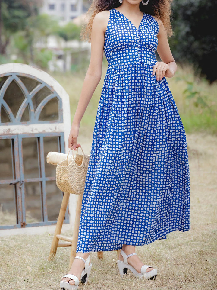 DressesPolka Dot Maxi Dress BlueStudio 242