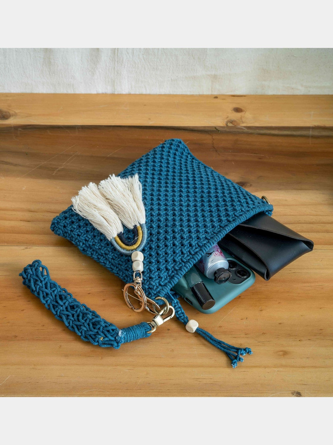 BagsPretty Simple Hand - Knotted BagOne 'O' Eight KnotsFlourish Planet