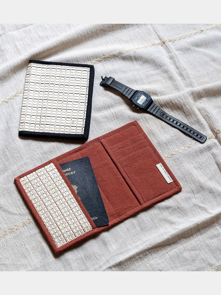 BagsSaad Hand - woven Passport HolderOne 'O' Eight KnotsFlourish Planet