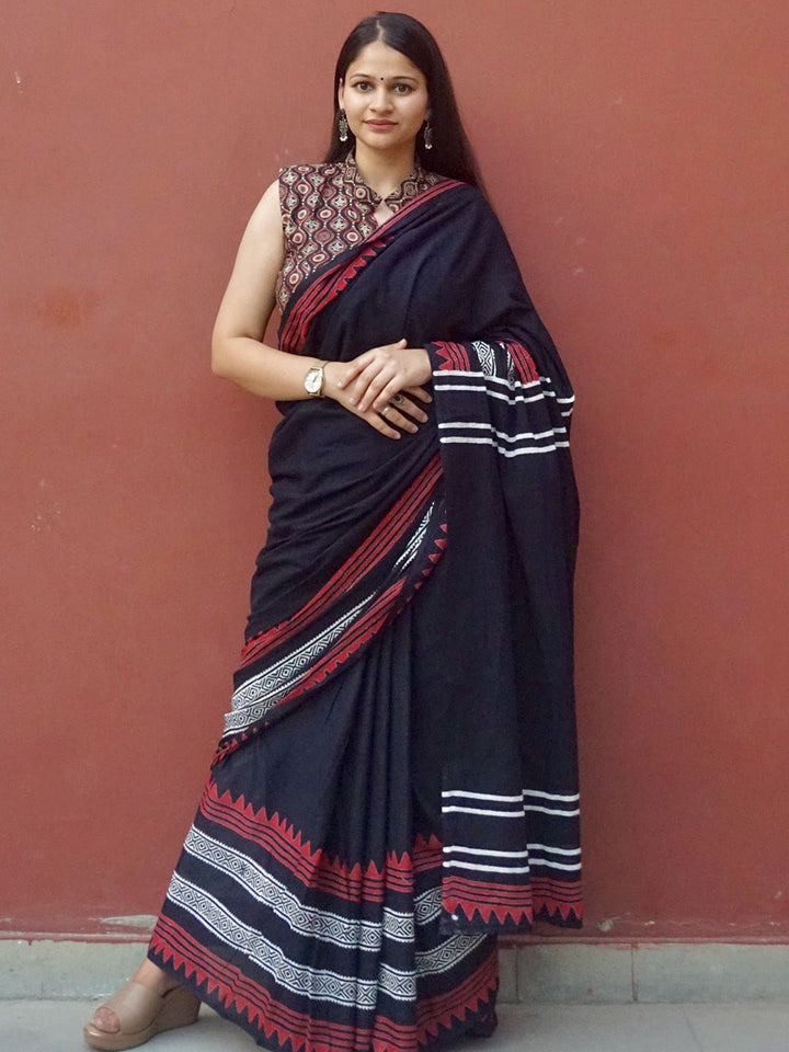 SareesSaadgi Black Mul Cotton Border SareePolki by Bhagwati SareesFlourish Planet