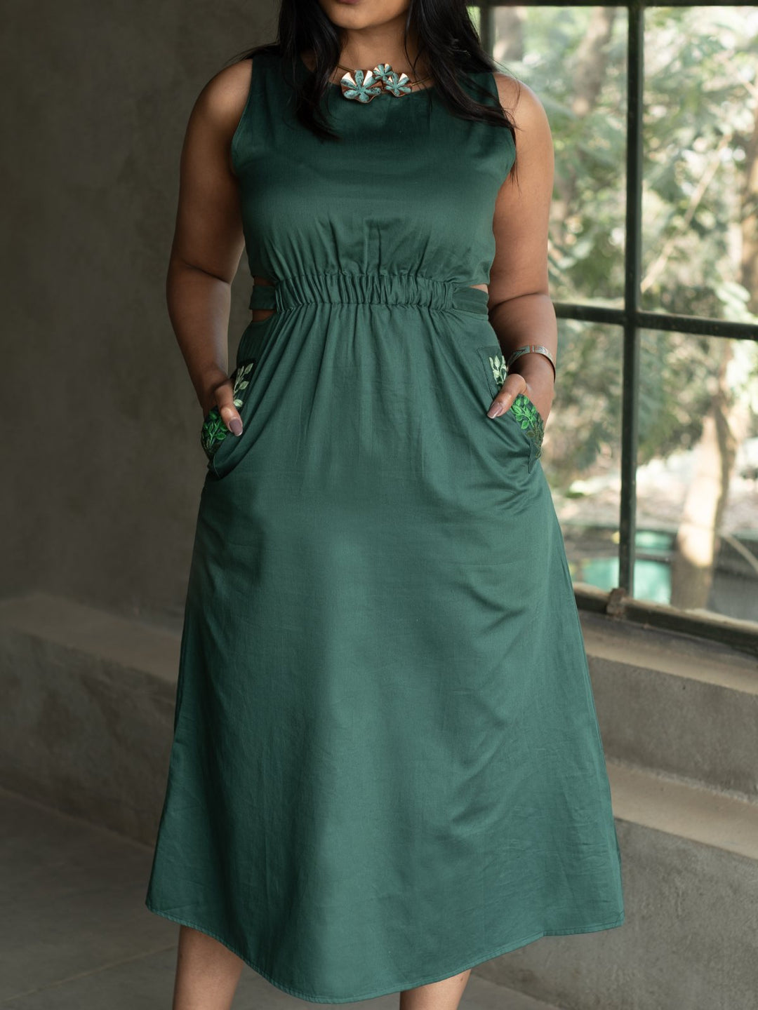 Side Slit Forest Dress - Green | Flourish Planet L Side Slit Forest Dress - Green | Flourish Planet L