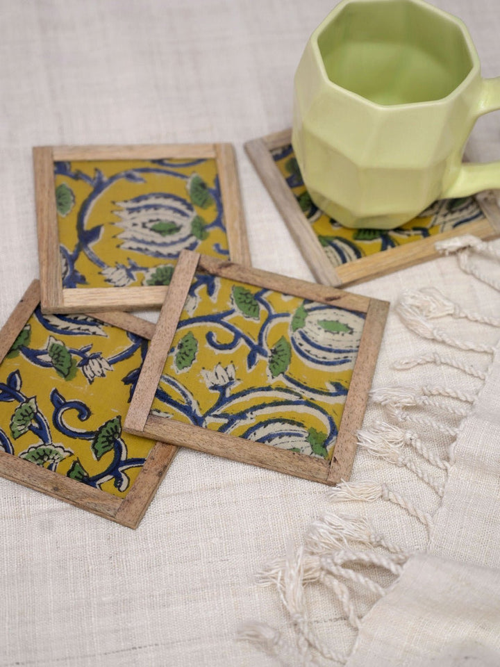 Table and DiningSione Coasters Set of 4Home Yarn