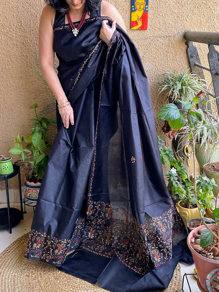 SareesSozni Embroidery Silk Saree BlackFor Sarees