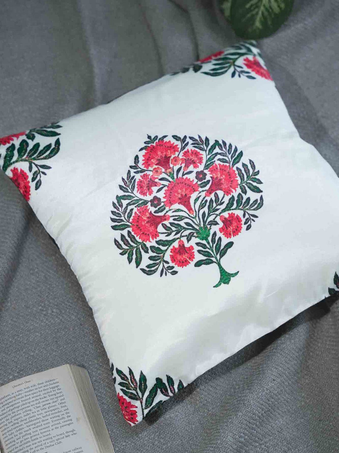 Bed and LivingStunning Floral Cushion CoverHome Yarn