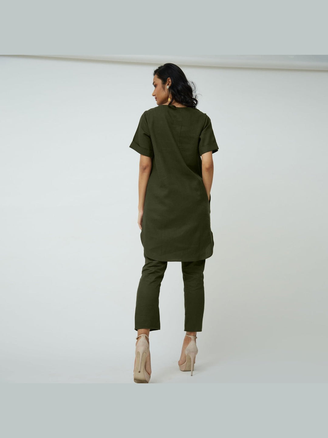 Co - ord SetTencel Solid Tunic with Tapered Leg Trousers Co - ord SetSaltpetre