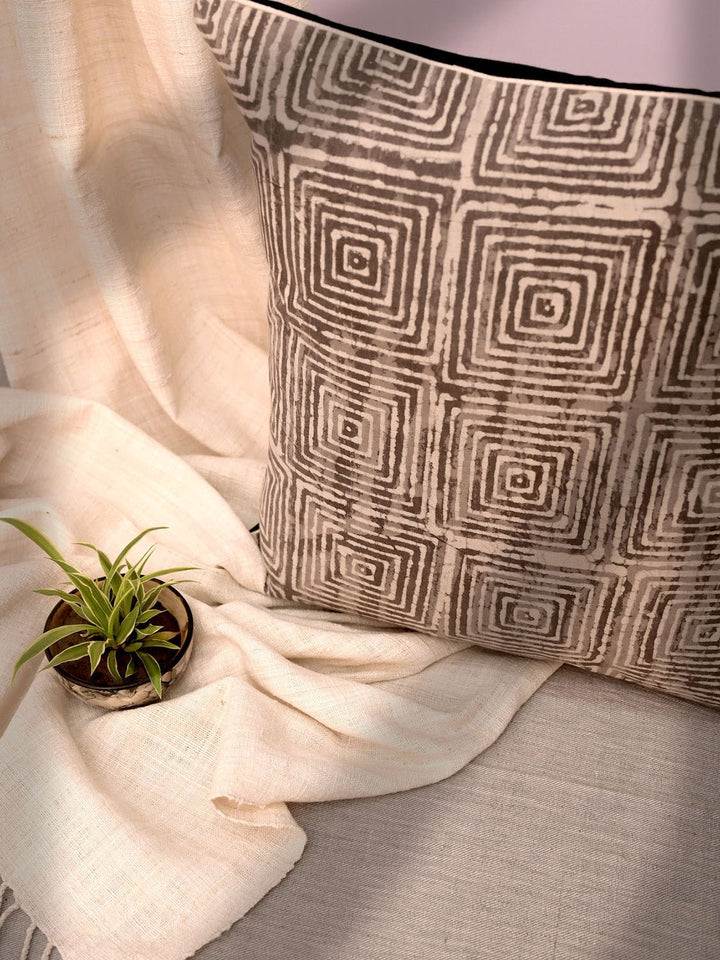 Bed and LivingThe Spiral Cushion CoverHome Yarn