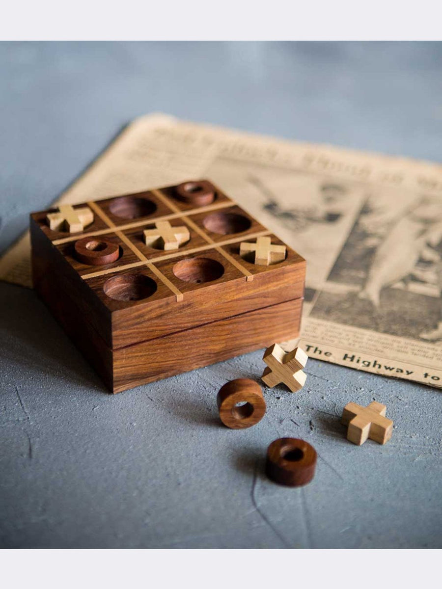 Tic Tac Toe Travel Game Set - Handcrafted Wood