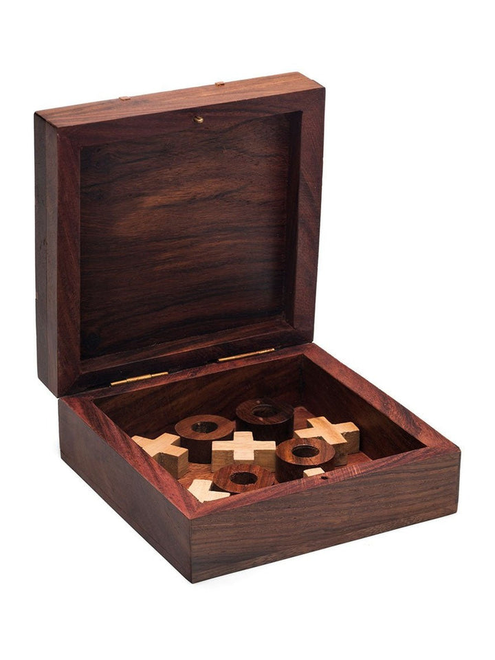 Toys and GamesTic Tac Toe Travel Game Set - Handcrafted WoodMatr Boomie