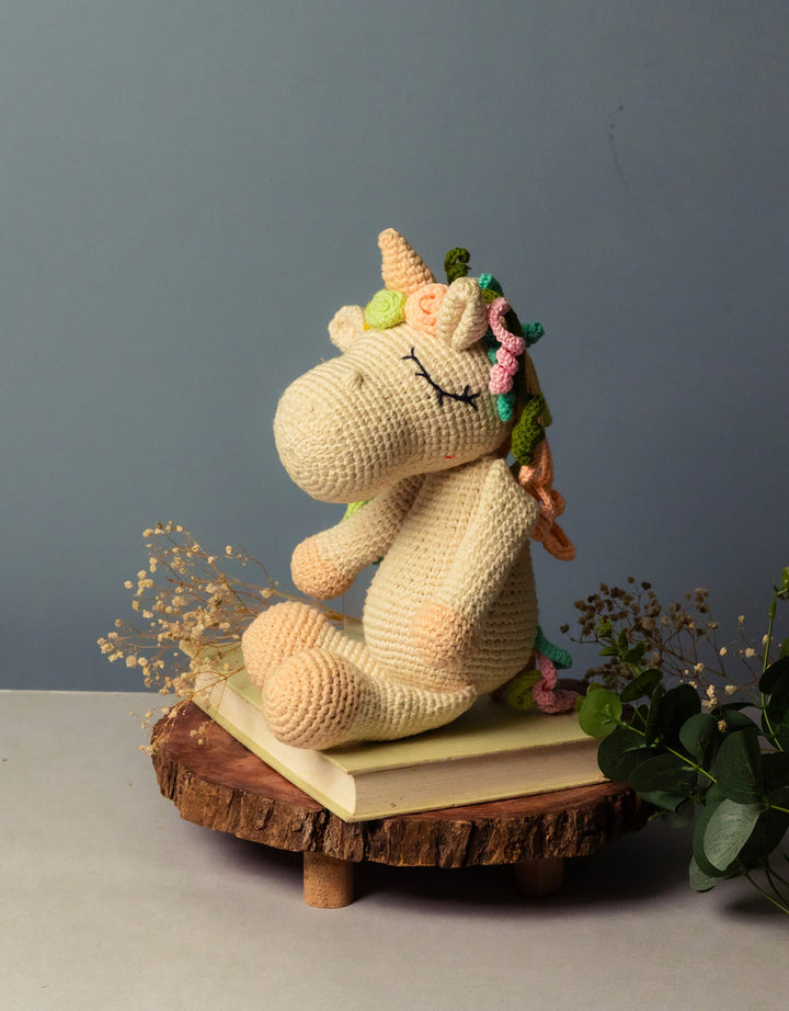 Toys & GamesUnicon Cuddle ToySamoolamFlourish Planet