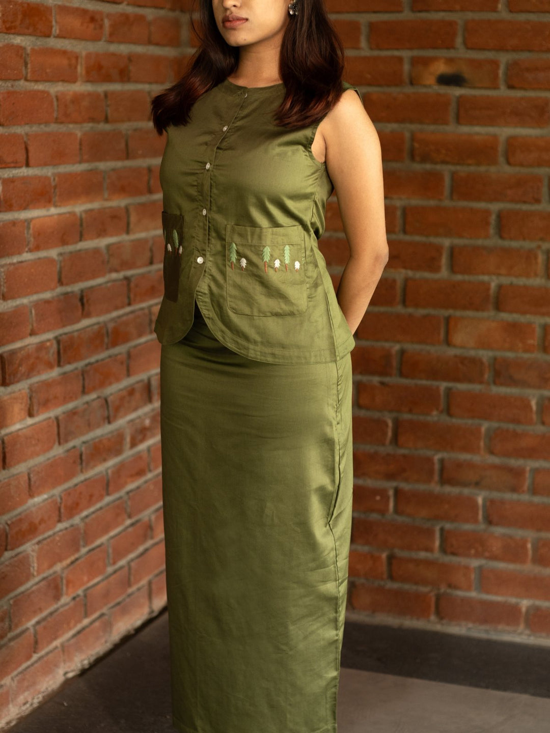 SkirtsVest Skirt Trees Set - Olive GreenTARI - The Loom TheoryFlourish Planet