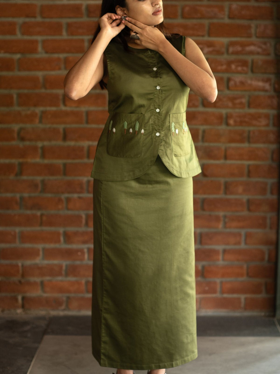 SkirtsVest Skirt Trees Set - Olive GreenTARI - The Loom TheoryFlourish Planet