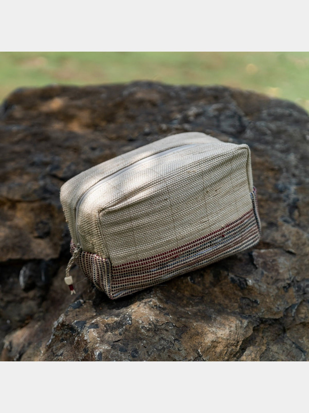 BagsVidya Hand - Woven Wide PouchOne 'O' Eight KnotsFlourish Planet