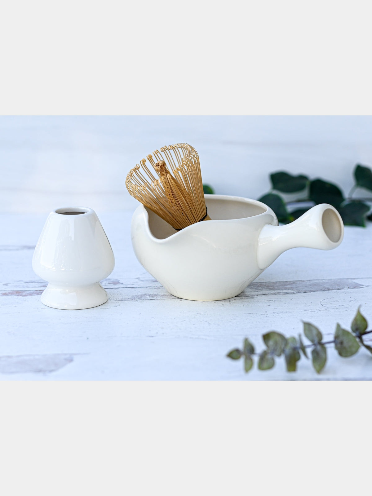 Bowl & Whisk & Holder