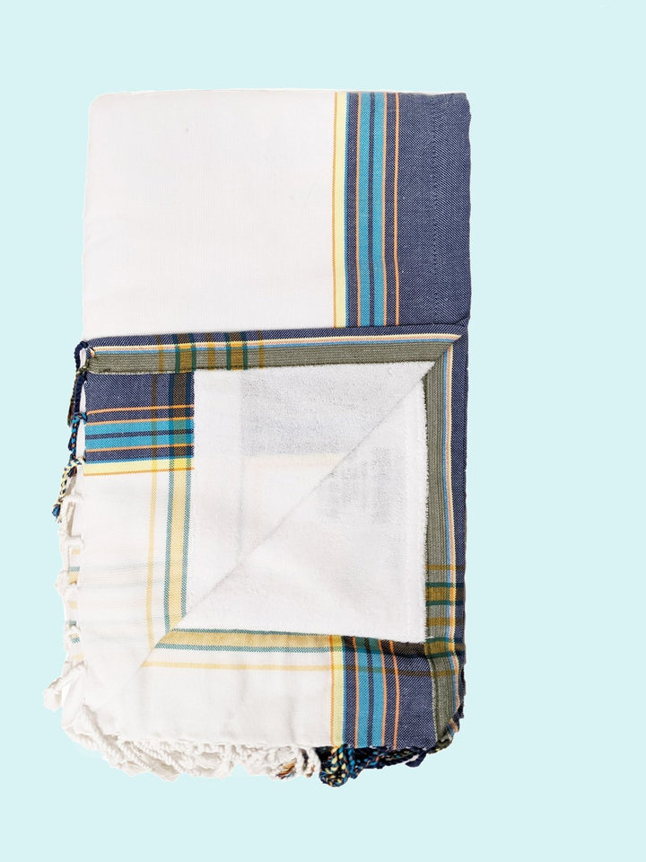 Bath LinenWhite with Navy Kenyan Beach TowelSwahili Coast